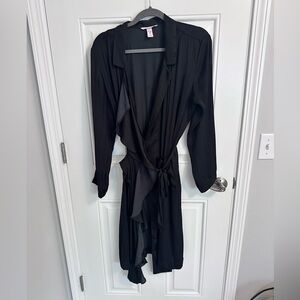 Black Victoria secret silk robe L